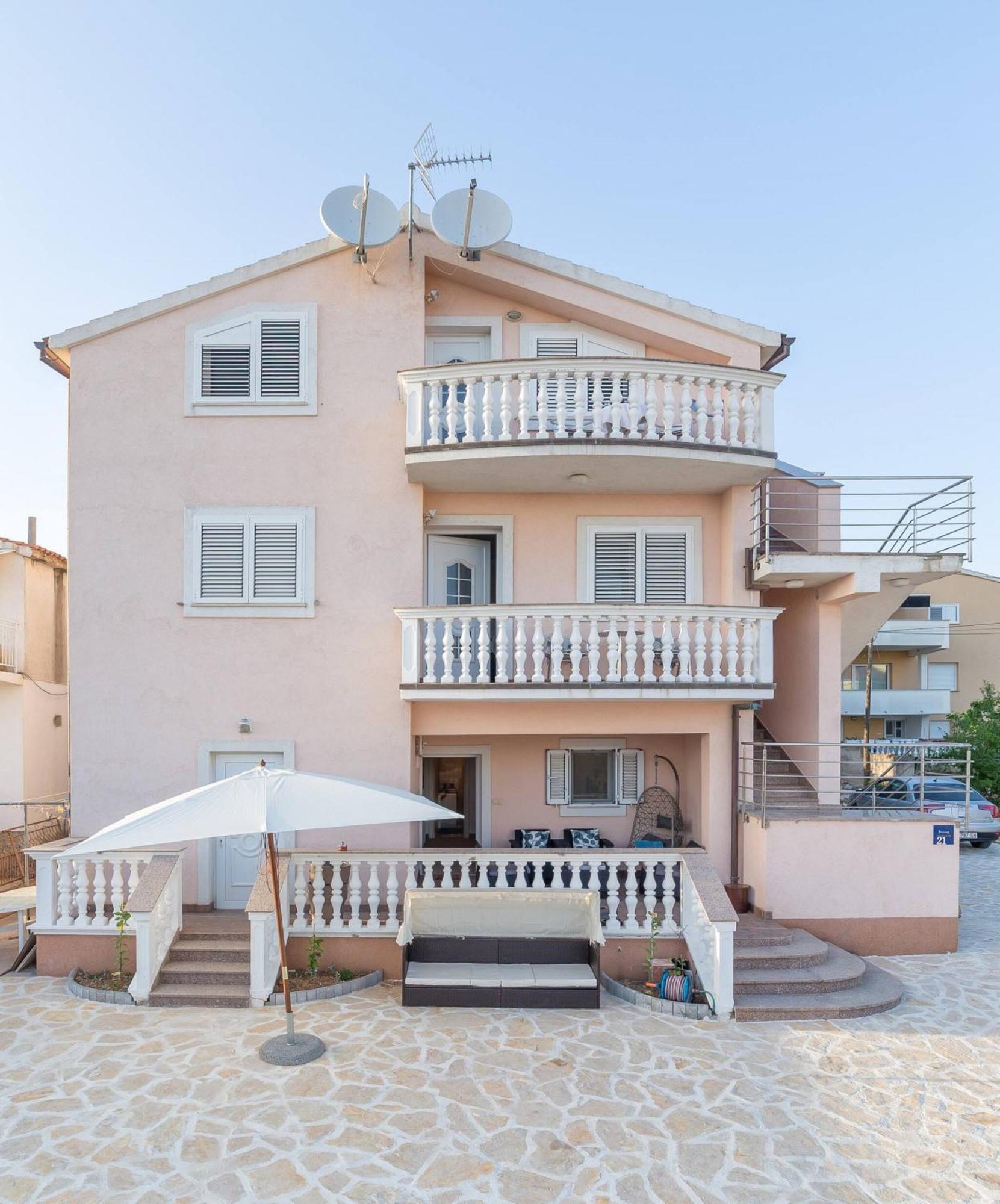 Nikol Apartment Vodice Exterior photo