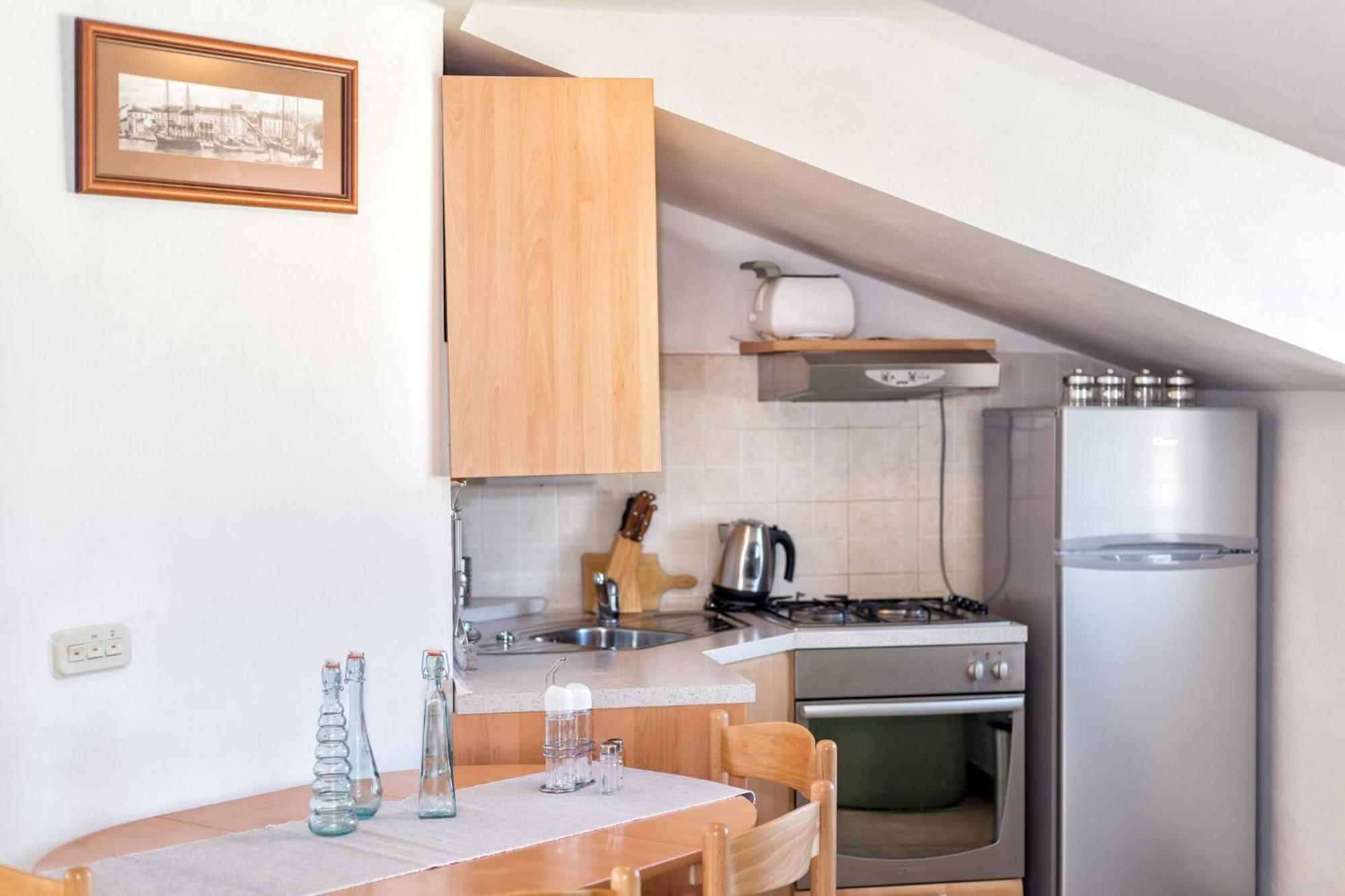 Nikol Apartment Vodice Exterior photo